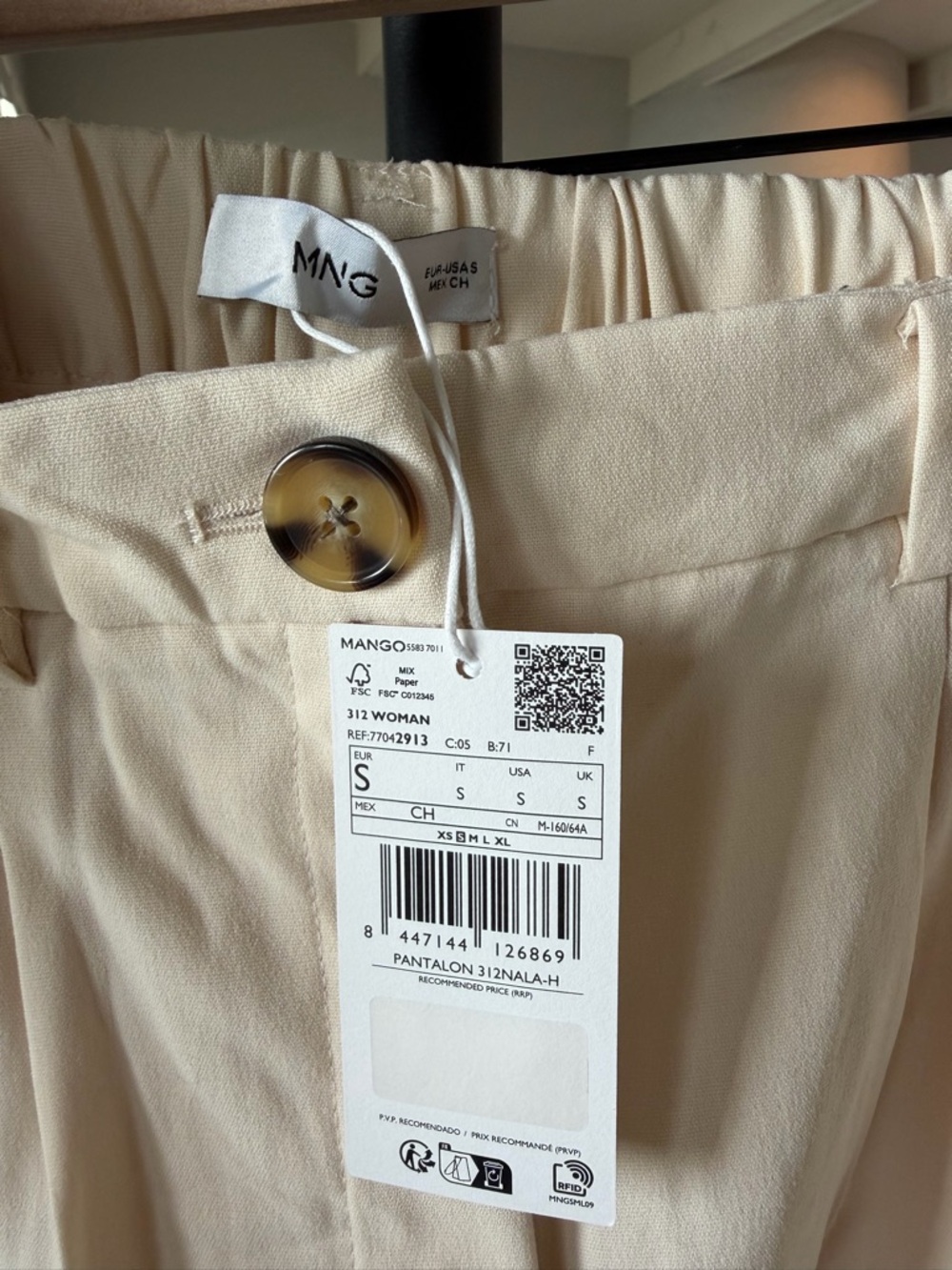 Mango Cream High-Rise Wide Trousers with Button Detail - Picture 3 of 5